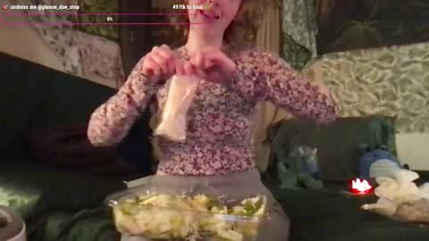 Snapshot of please_doe_stop chatting on 02-25-25, 08:58 please_doe_stop online show from 02-25-25, 08:58