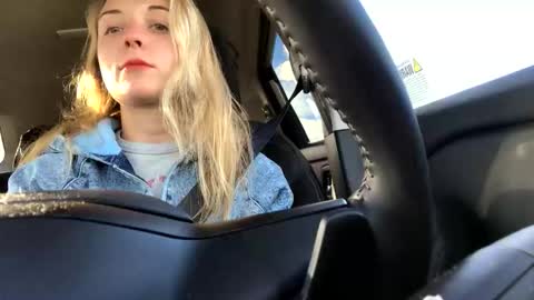 Snapshot of pleasemesami chatting on 10-26-25, 10:36 pleasemesami online show from 10-26-25, 10:36