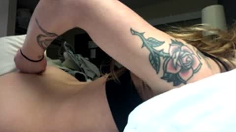 Snapshot of pleasemesami chatting on 03-15-26, 07:42 pleasemesami online show from 03-15-26, 07:42