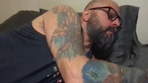 Snapshot of pleasesitonmycock chatting on 02-13-25, 05:01 PleaseSitOnMyCock online show from 02-13-25, 05:01