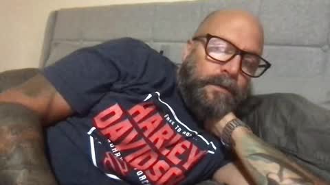 Snapshot of pleasesitonmycock chatting on 09-24-25, 01:53 PleaseSitOnMyCock online show from 09-24-25, 01:53