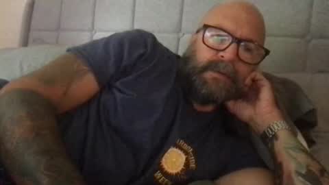 Snapshot of pleasesitonmycock chatting on 09-27-25, 02:33 PleaseSitOnMyCock online show from 09-27-25, 02:33