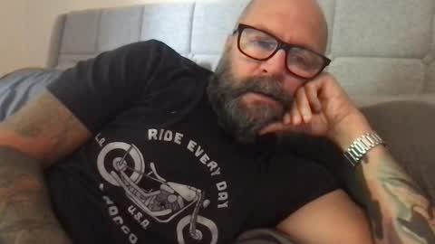 Snapshot of pleasesitonmycock chatting on 10-16-25, 03:24 PleaseSitOnMyCock online show from 10-16-25, 03:24