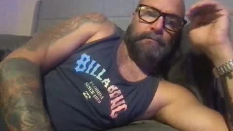 Snapshot of pleasesitonmycock chatting on 05-06-26, 10:48 PleaseSitOnMyCock online show from 05-06-26, 10:48