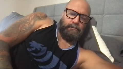 Snapshot of pleasesitonmycock chatting on 05-21-26, 05:20 PleaseSitOnMyCock online show from 05-21-26, 05:20