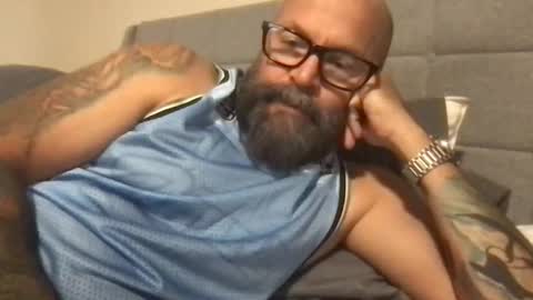 Snapshot of pleasesitonmycock chatting on 06-08-26, 02:34 PleaseSitOnMyCock online show from 06-08-26, 02:34