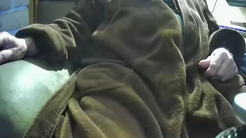 pleezsukit online show from 11-05-25, 05:24