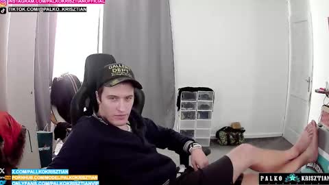 plkrisztian online show from 02-11-26, 04:56