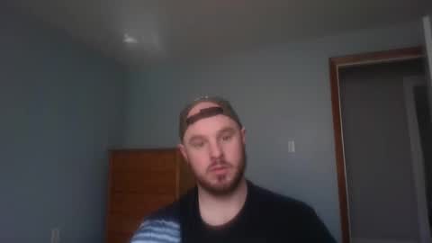 Snapshot of pluski155 chatting on 02-28-25, 02:53 Evan online show from 02-28-25, 02:53