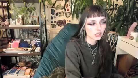 Snapshot of pluto_astrology chatting on 10-23-25, 06:50 Goddess Pluto online show from 10-23-25, 06:50