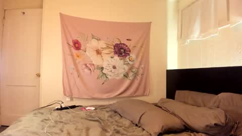 Snapshot of pluto_astrology chatting on 11-04-25, 10:31 Goddess Pluto online show from 11-04-25, 10:31