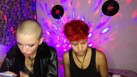   online show from 01-06-25, 11:42