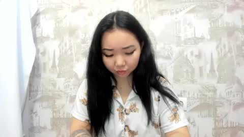 Erica online show from 01-21-25, 03:15