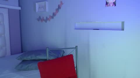 Pocahontas online show from 10-28-25, 02:20