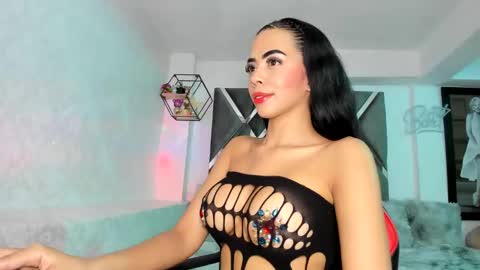 Snapshot of pocahontasweetss chatting on 02-05-25, 10:19 I dream of having many followers online show from 02-05-25, 10:19