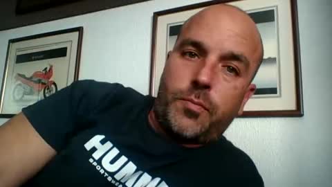 Snapshot of pocoyotop chatting on 12-05-24, 04:01 pocoyotop online show from 12-05-24, 04:01