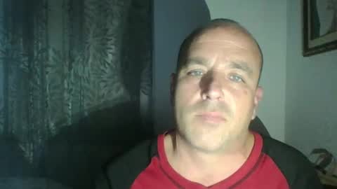 Snapshot of pocoyotop chatting on 12-15-24, 10:47 pocoyotop online show from 12-15-24, 10:47