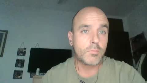 Snapshot of pocoyotop chatting on 11-20-25, 11:15 pocoyotop online show from 11-20-25, 11:15