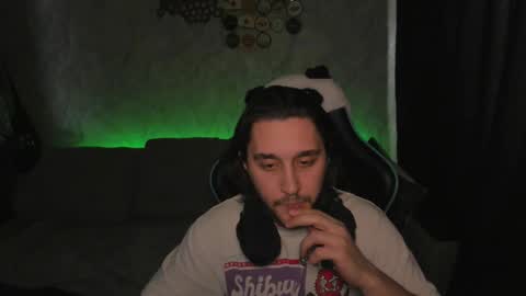 pohyi_ online show from 03-08-26, 09:24