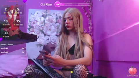 Snapshot of poison__luna chatting on 12-07-24, 11:51  Luna  online show from 12-07-24, 11:51