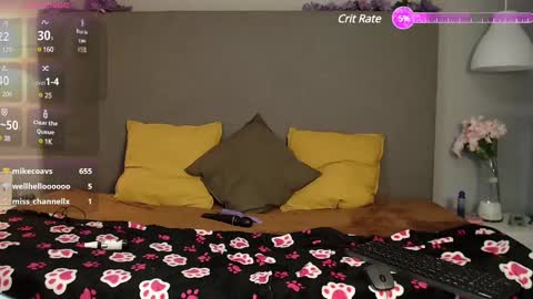 Snapshot of poison__luna chatting on 02-11-25, 10:50  Luna  online show from 02-11-25, 10:50