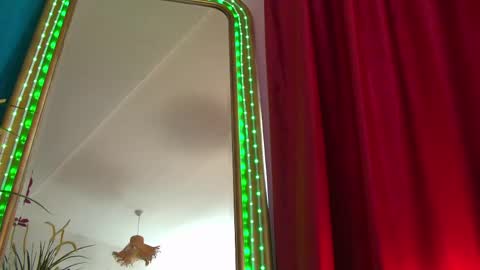 Snapshot of poison_milf_ chatting on 06-08-26, 03:51 poison_milf_ online show from 06-08-26, 03:51