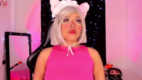 Snapshot of poison_willow chatting on 01-19-25, 05:18 Willow                      Hours 12pm to 630pm Colombian time FRIDAY AND SUNDAY FREE DAYS online show from 01-19-25, 05:18