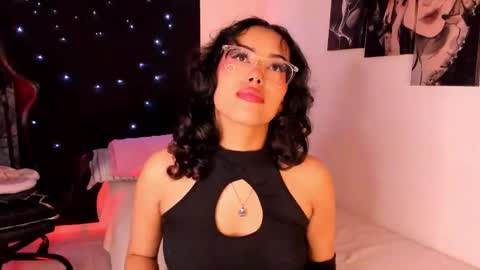 Snapshot of poison_willow chatting on 02-19-25, 08:41 Willow                      Hours 12pm to 630pm Colombian time FRIDAY AND SUNDAY FREE DAYS online show from 02-19-25, 08:41