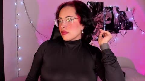 Snapshot of poison_willow chatting on 09-29-25, 05:51 Willow                      Hours 12pm to 630pm Colombian time FRIDAY AND SUNDAY FREE DAYS online show from 09-29-25, 05:51