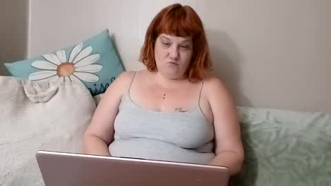 Poison Ivy online show from 01-15-25, 03:43