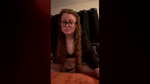 poisonivyy95 online show from 03-02-26, 02:58