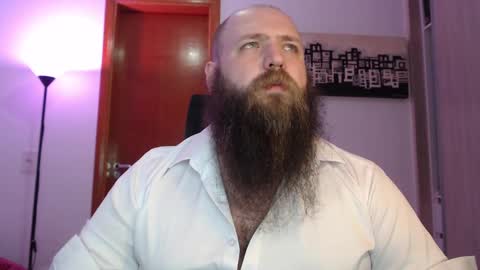 Bear online show from 03-08-25, 02:23