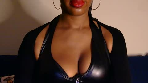 Snapshot of poleheathen chatting on 06-27-26, 03:11 Heathen online show from 06-27-26, 03:11