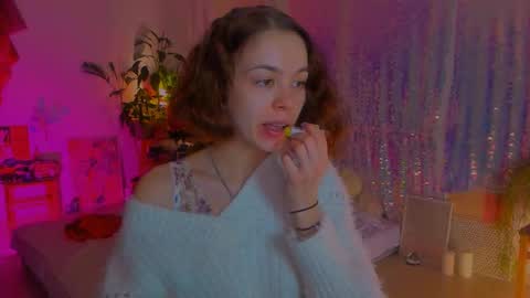 Martha online show from 02-11-25, 12:06