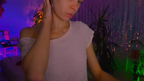 Martha online show from 11-20-25, 07:24