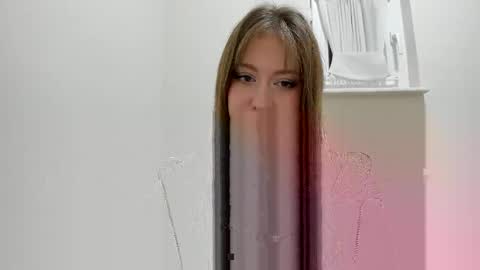 Snapshot of polihoney chatting on 01-18-26, 04:44 Polina online show from 01-18-26, 04:44