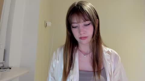 Snapshot of polihoney chatting on 03-16-26, 06:34 Polina online show from 03-16-26, 06:34