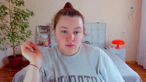 Polina online show from 05-25-26, 12:44