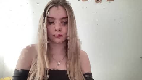 polishangel222 online show from 03-06-26, 10:23