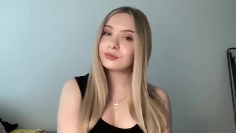 polishangel222 online show from 04-23-26, 03:25