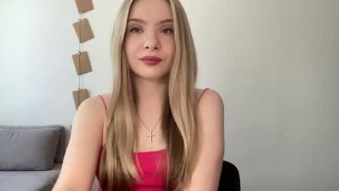 polishangel222 online show from 07-17-26, 11:28