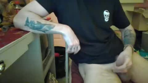 Snapshot of polishrifle3 chatting on 01-17-25, 07:08 jaws online show from 01-17-25, 07:08