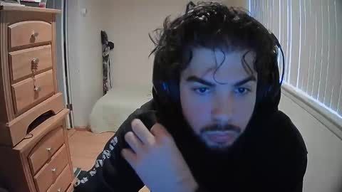 Snapshot of polk80 chatting on 11-25-25, 07:47 POLK online show from 11-25-25, 07:47