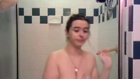 Snapshot of pollenpup chatting on 01-16-25, 11:59 sativa indica online show from 01-16-25, 11:59
