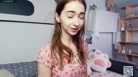 Polly online show from 10-27-25, 07:34