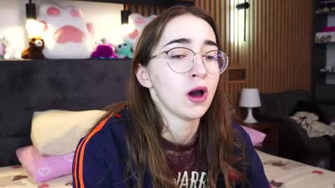 Polly online show from 02-09-26, 07:45