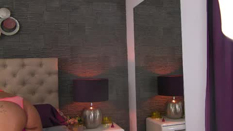 polly_curiouss online show from 05-21-26, 04:03