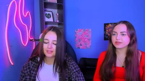 Snapshot of polly_rosse chatting on 03-13-26, 05:30 Polly online show from 03-13-26, 05:30