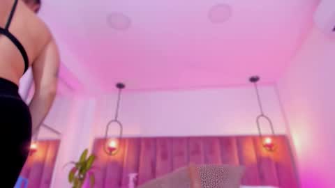 POLLY online show from 02-20-26, 10:16