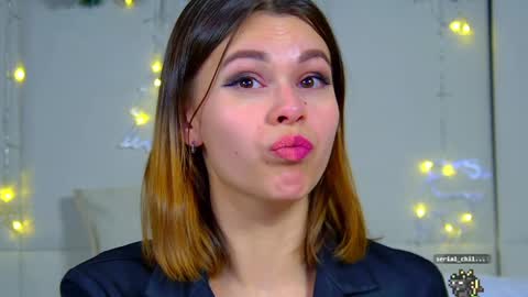 Snapshot of pollylanders chatting on 12-18-24, 12:43 Polly online show from 12-18-24, 12:43